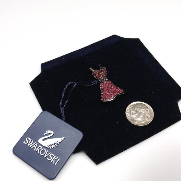 Swarovski Red Dress Brooch – Crystal Rhinestone Pin, Women’s Heart Health 2003 - Picture 6 of 9